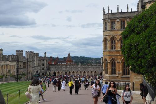 Ближе к концу весны, возможно, откроют Великобританию