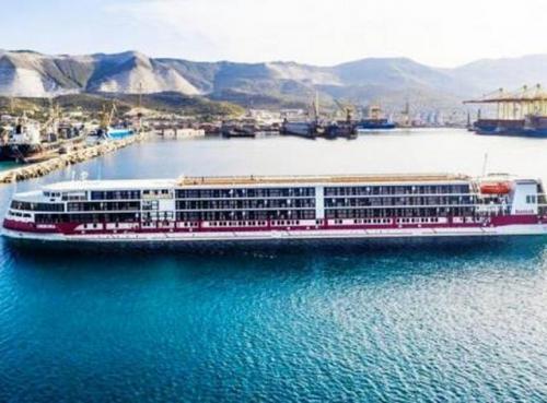 «Мустай Карим» и «Князь Владимир» готовятся к навигации