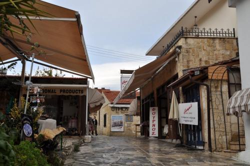 Россия для Кипра по-прежнему «серая»