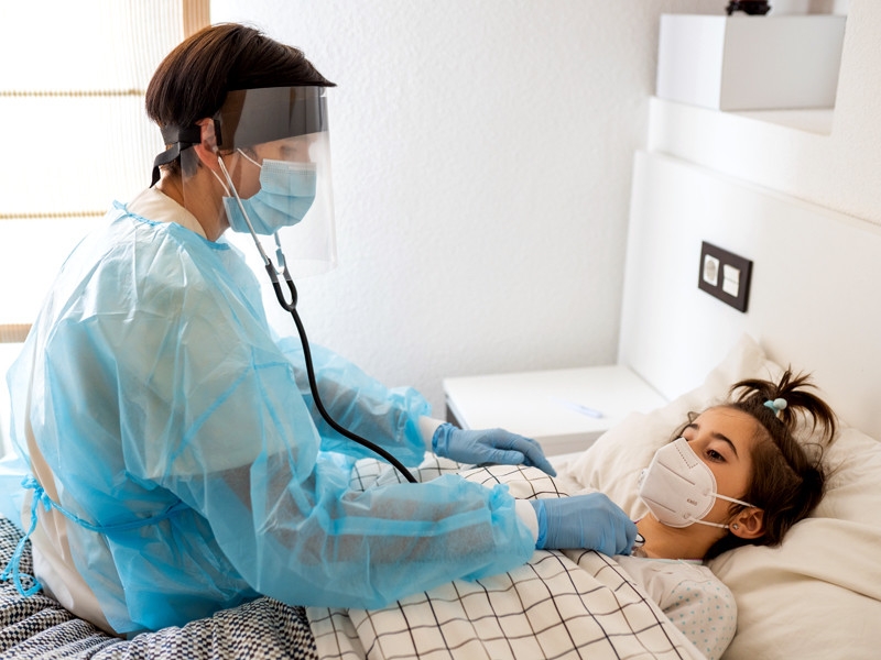 У детей, переболевших коронавирусом, симптомы заболевания сохранились спустя месяцы