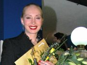 В день рождения дом Татьяны Васильевой завален цветами