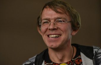 Актер из «Ассы» рассказал о постельной сцене с Друбич на глазах мужа-режиссера