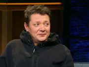 Актер Ян Цапник нецензурно обругал съемочную группу сериала «По колено»