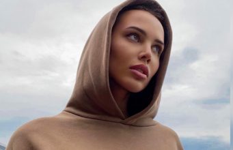 Анастасия Решетова заинтриговала поклонников новостью о себе