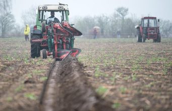 Больше не житница: аграрное супербудущее Украины отменяется