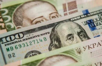 Курс валют на сегодня: доллар не подает признаков жизни