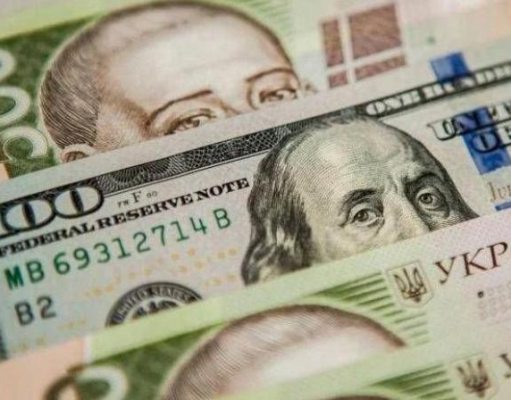 Курс валют на сегодня: доллар не подает признаков жизни