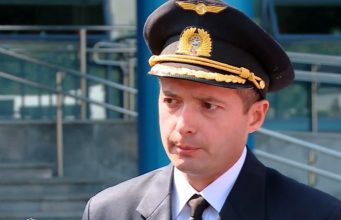 Летчик Дамир Юсупов отказался «набирать высоту» для «Единой России»