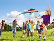 Как организовать креативные каникулы для ребёнка?