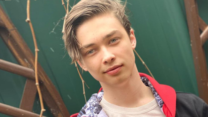 Сын Наташи Королевой решил связать себя узами брака со стриптизершей