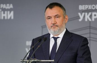 Украину обвинили в подготовке к реальной войне