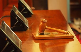 В Дубае продали самую большую в мире картину