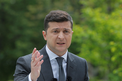 Зеленский пригрозил ответом перед Богом за дискредитацию вакцин от коронавируса