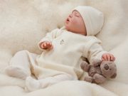 Какая одежда нужна для новорожденных?