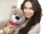 Плюшевый мишка порадует в любое время