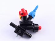 Какой должна быть форсунка для полевого опрыскивателя?