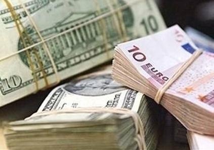 Курс валют на 5 апреля: гривна продолжает падать