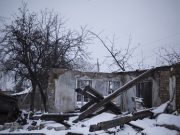 ЛНР обвинила Украину в переброске 43 танков в поселок