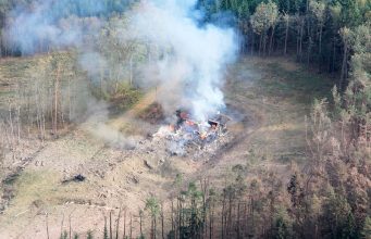 Президент Чехии: расследуются две версии взрыва в Врбетице