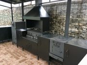 Из каких элементов состоит мангальный комплекс?