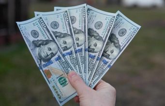 Закон о реструктуризации валютных кредитов: кто выиграл, а кто проиграл