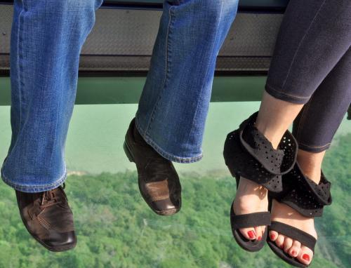 Почти 30% путешественников признались, что у них были курортные романы