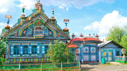 Самые необычные дома России