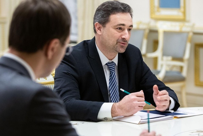 Укрпочта рассорилась с Кабмином: и где теперь получать пенсию?